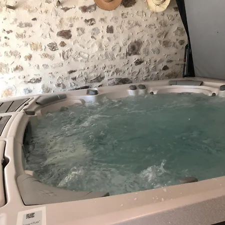 Tiers Nature Tourisme Anjou Jacuzzi Luxe *